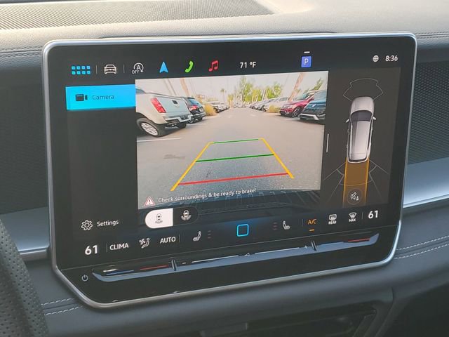 Certified 2025 Volkswagen Tiguan SE R-Line image 26