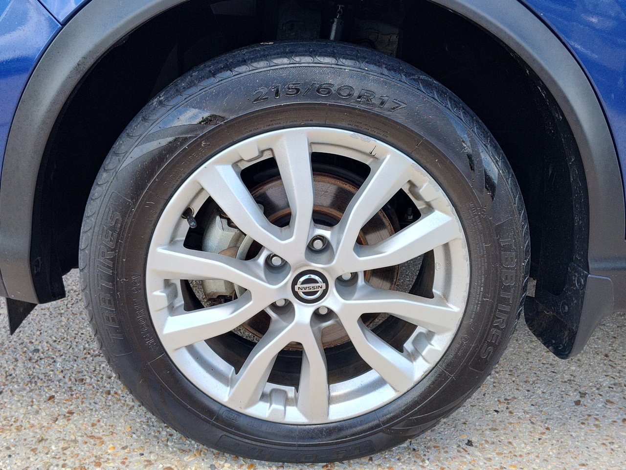 Used 2022 Nissan Rogue Sport S image 11