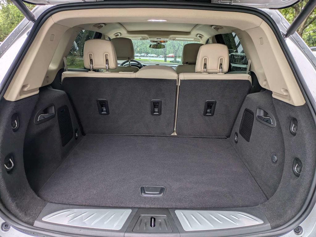 Used 2017 Buick Envision Essence FWD image 12