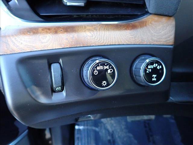 Used 2018 Cadillac Escalade Premium Luxury image 20