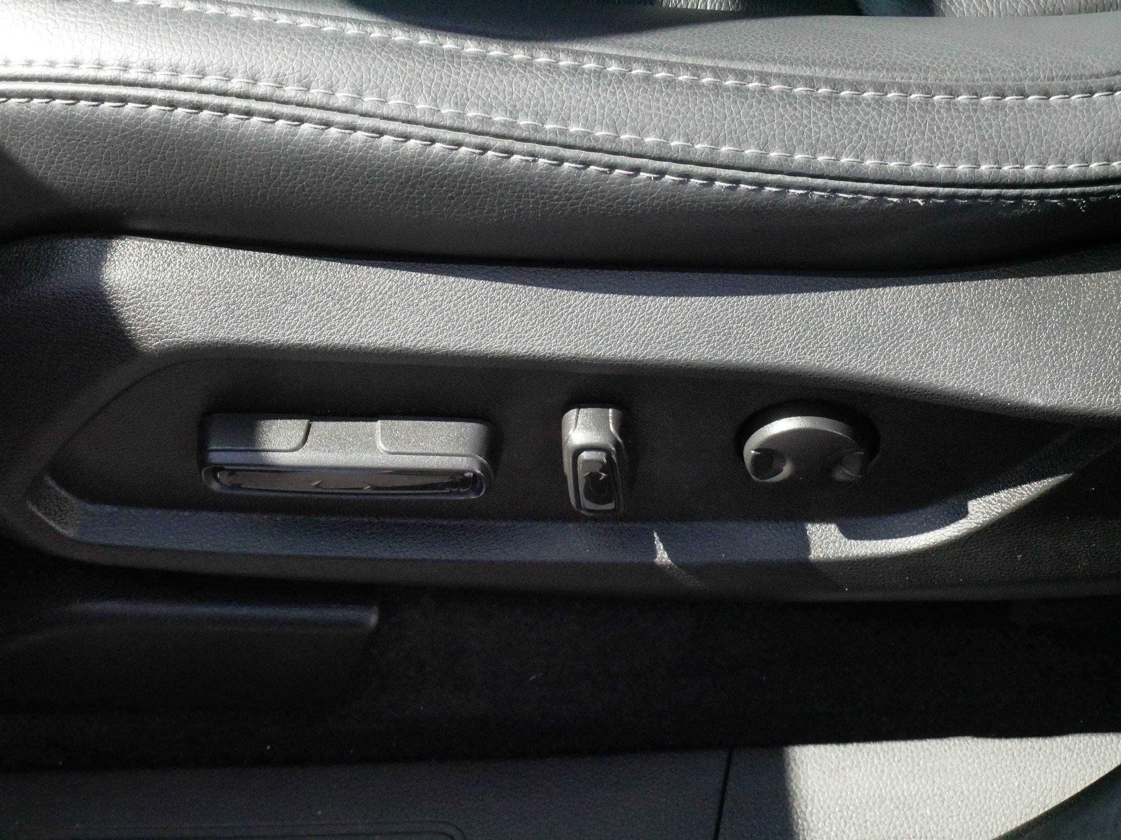 Used 2025 Honda Pilot EX-L image 20
