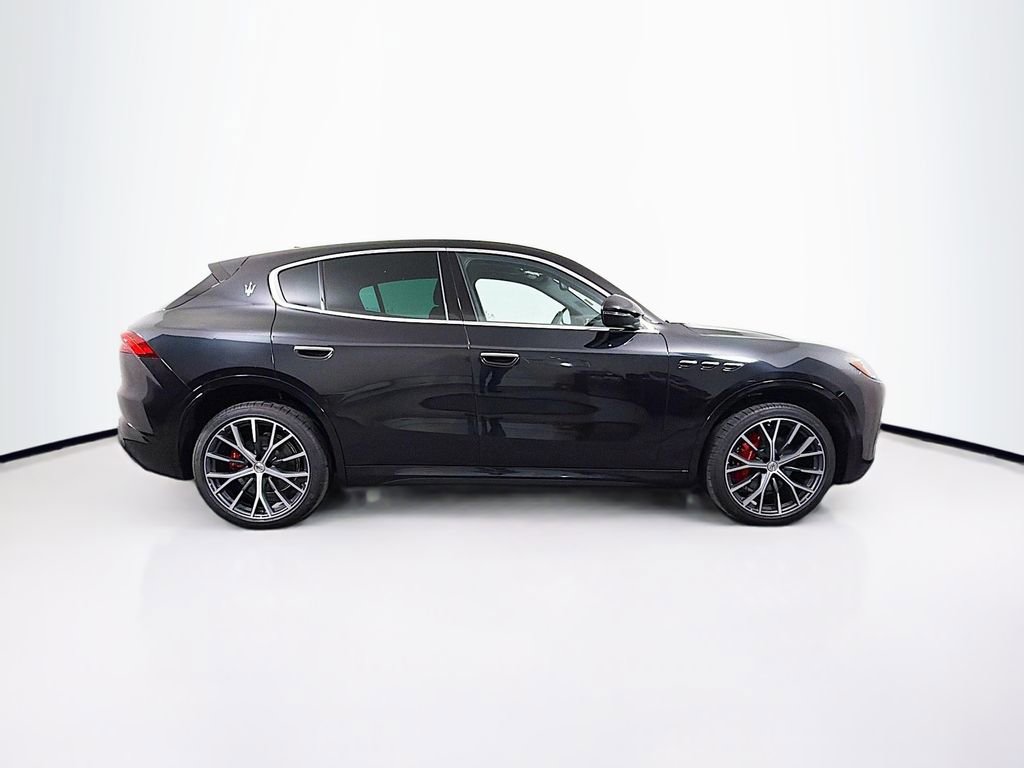 Used 2025 Maserati Grecale GT AWD/4WD image 8