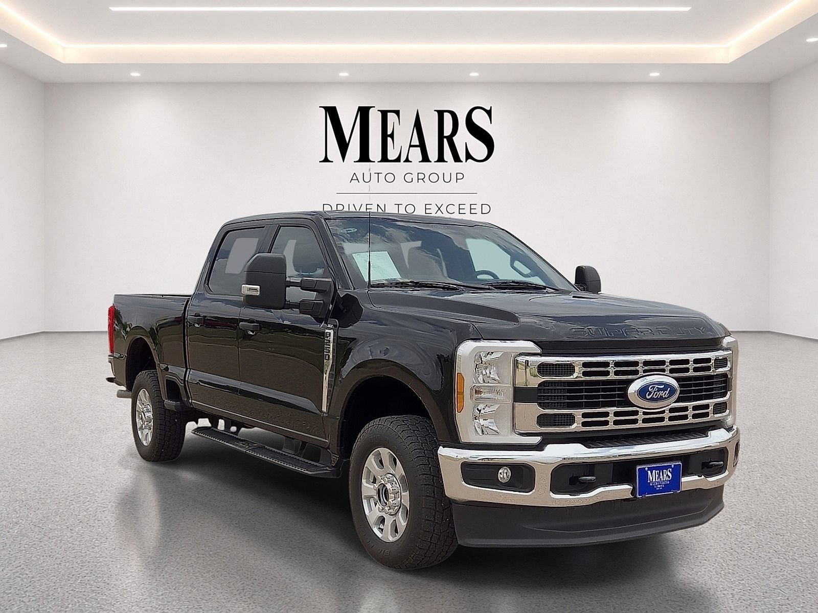 Used 2024 Ford F250 XLT AWD/4WD image 7