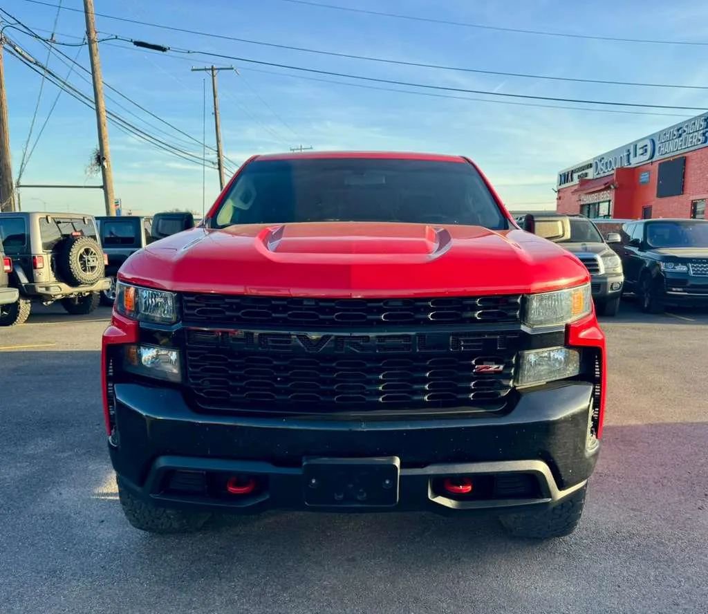 Used 2019 Chevrolet Silverado 1500 Custom Trail Boss w/ Custom Convenience Package AWD/4WD image 3