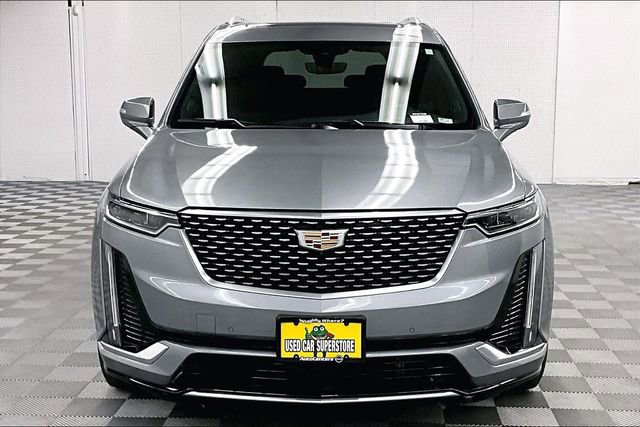 Used 2023 Cadillac XT6 Premium Luxury w/ Technology Package image 4