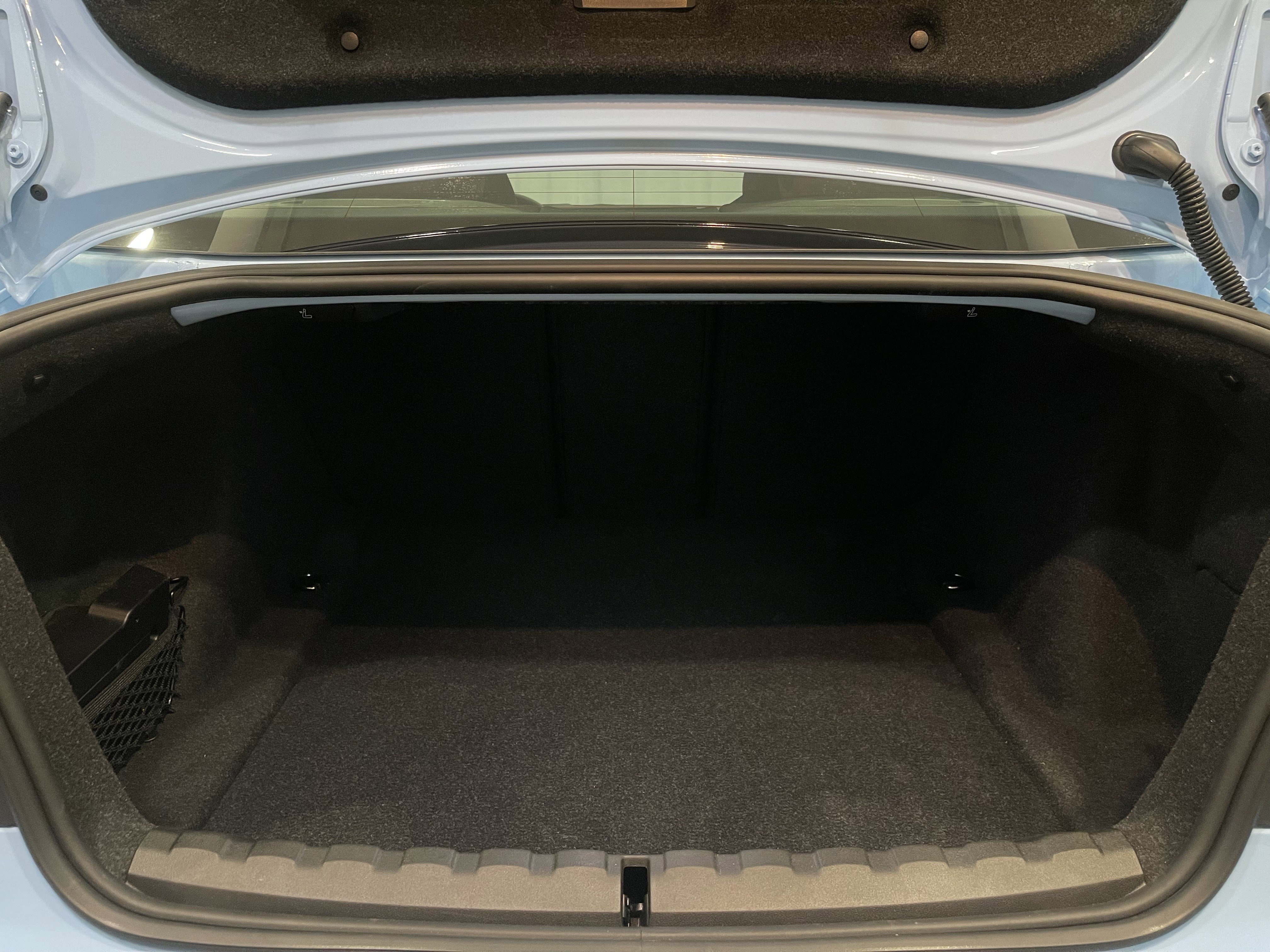 Used 2026 BMW M2 Base w/ Lighting Package image 26