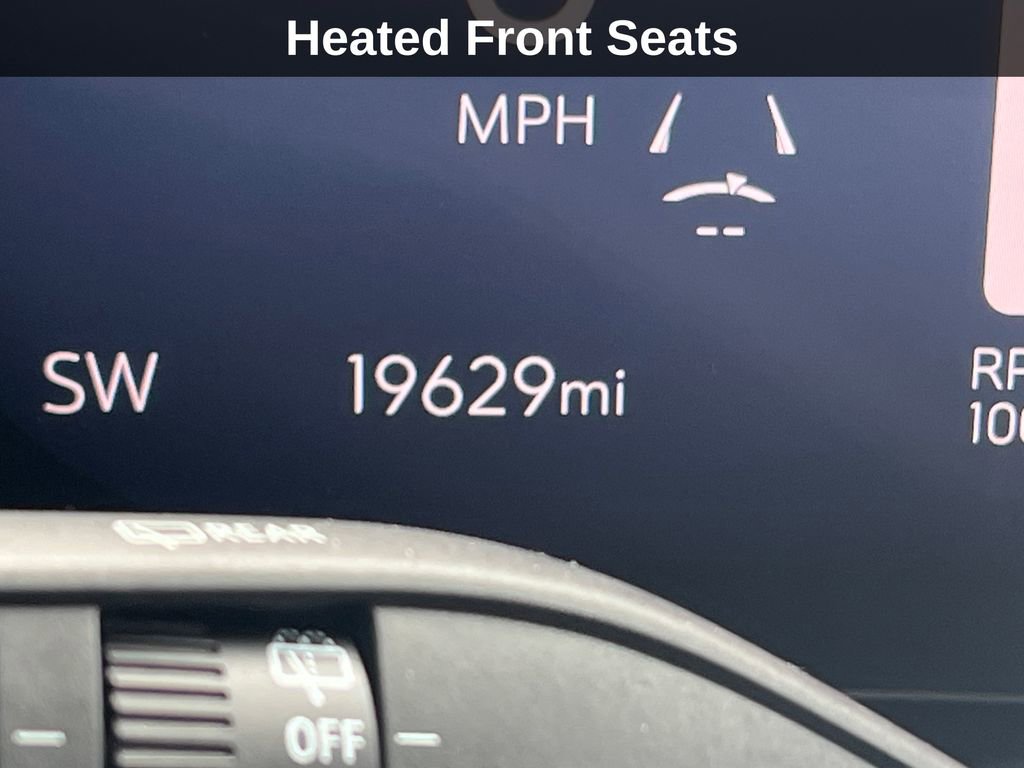 Used 2025 Buick Enclave Preferred image 21