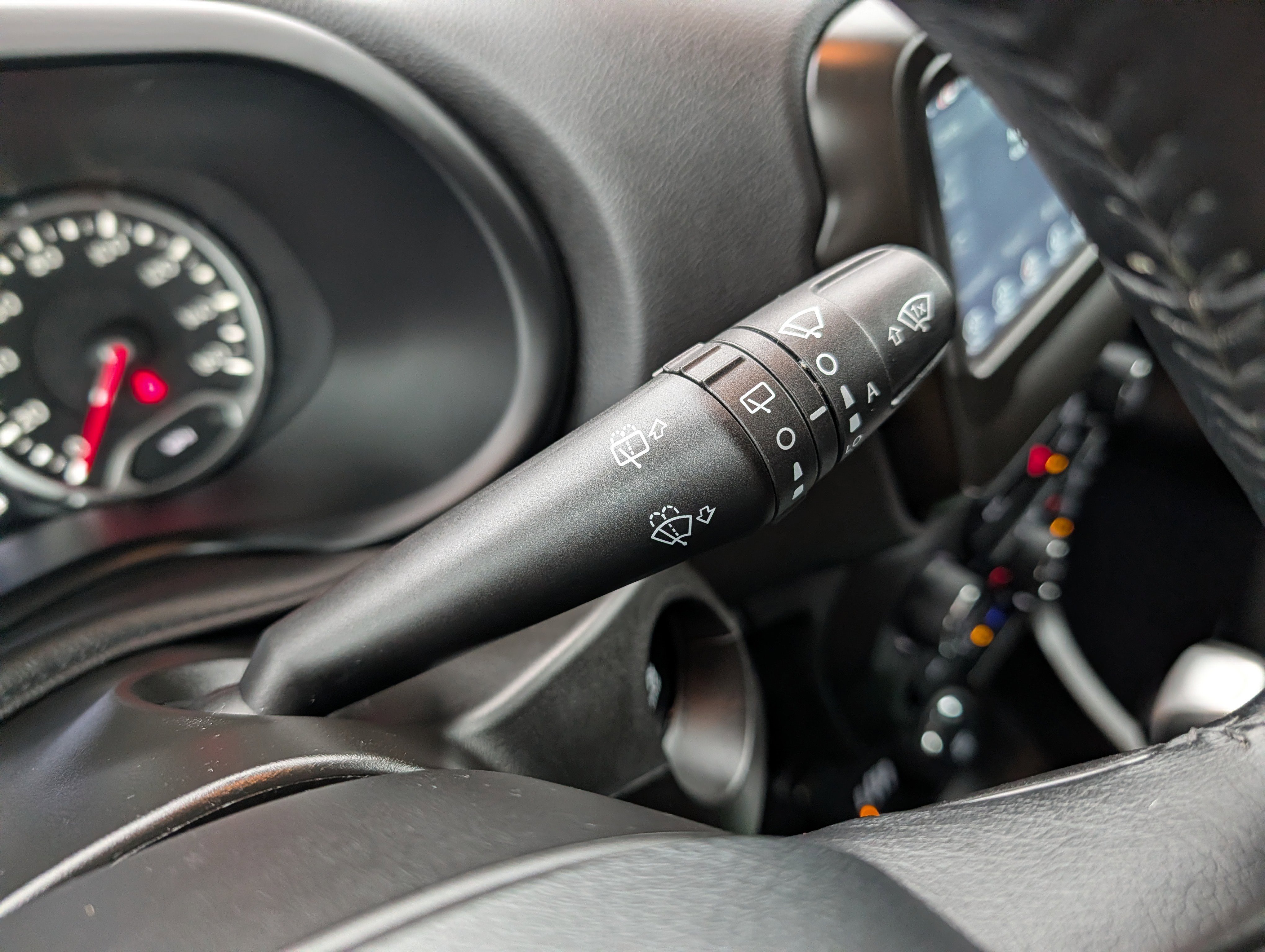 Used 2021 Jeep Renegade Latitude w/ Convenience Group image 27