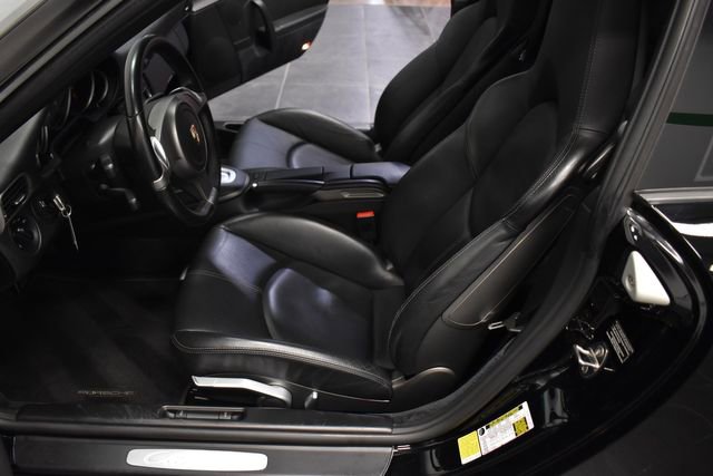 Used 2010 Porsche 911 Carrera image 18