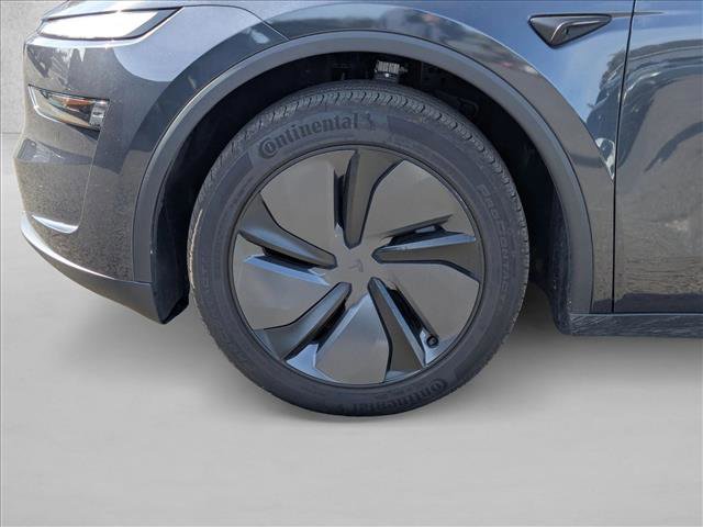 Used 2026 Tesla Model Y Premium image 22