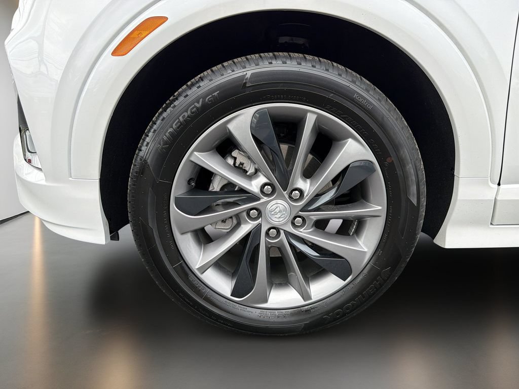 Certified 2021 Buick Encore GX Select w/ Sport Touring Package FWD image 10