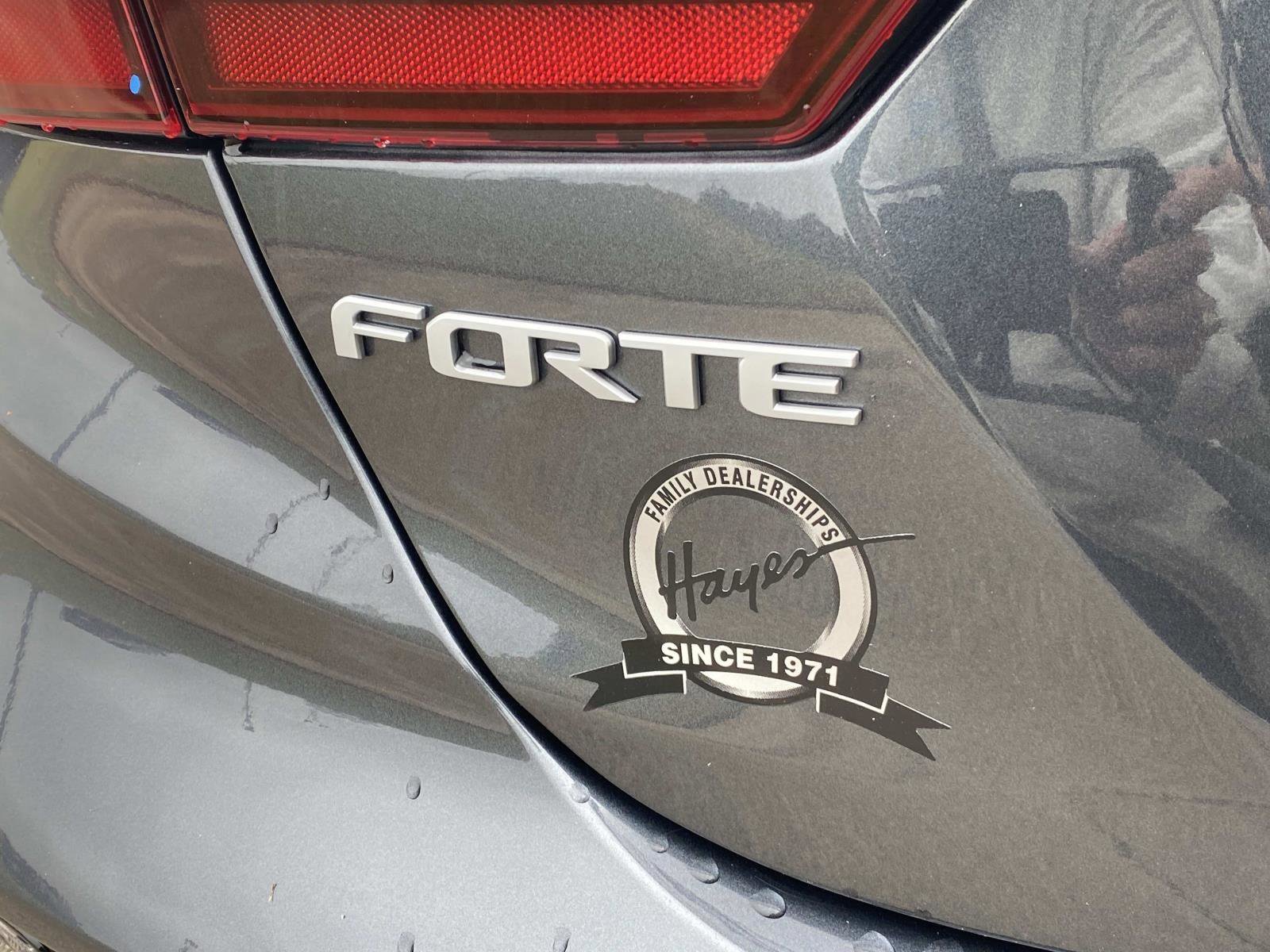 Used 2024 Kia Forte GT w/ GT2 Package FWD image 5