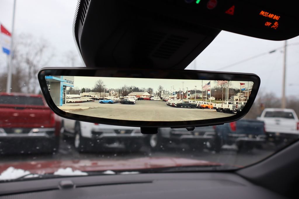 New 2026 Chevrolet Equinox ACTIV w/ Convenience Package III image 16