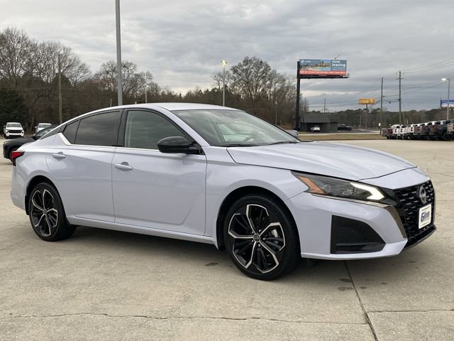 Used 2024 Nissan Altima 2.5 SR image 9