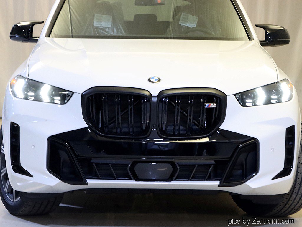 New 2026 BMW X5 M60i image 6