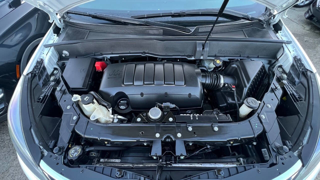 Used 2016 Chevrolet Traverse LT image 29