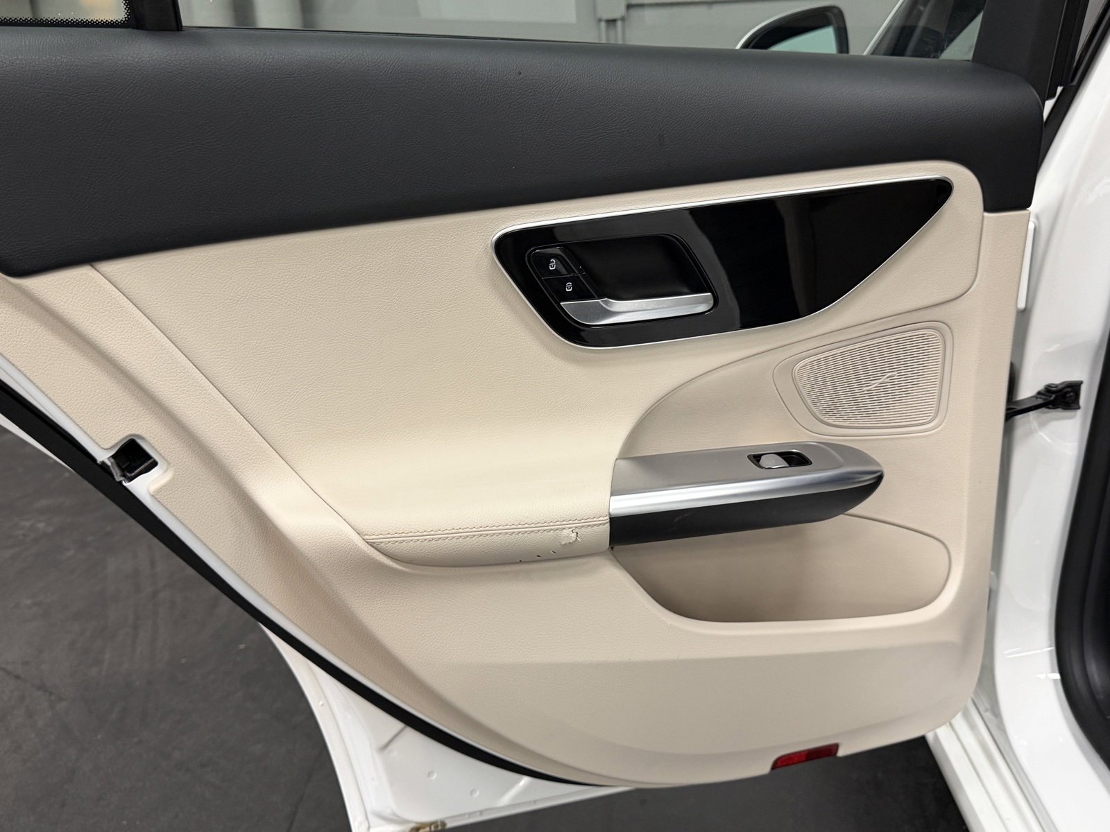 Certified 2022 Mercedes-Benz C 300 4MATIC Sedan image 38