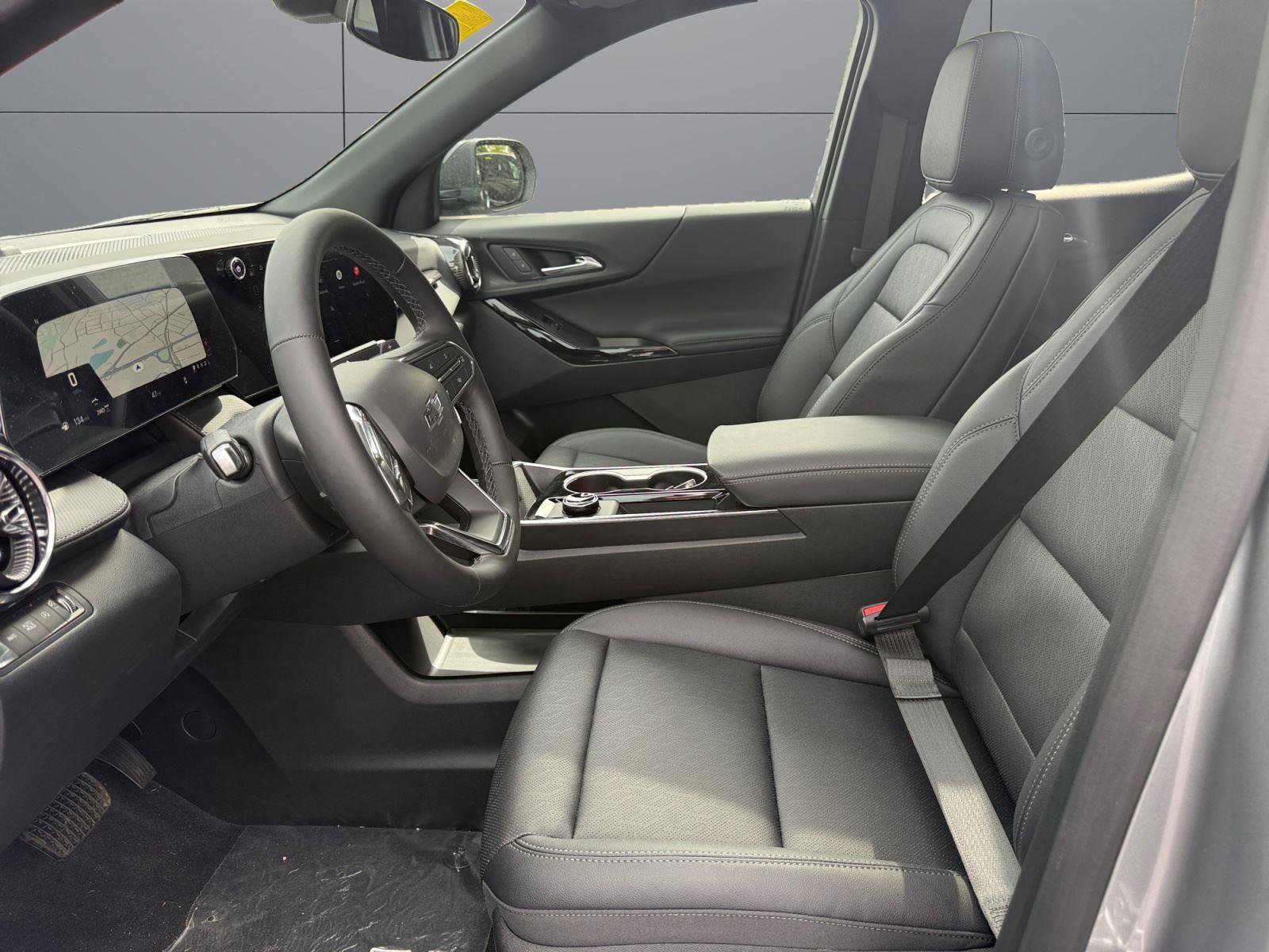 New 2026 Chevrolet Equinox LT w/ Convenience Package II AWD/4WD image 10