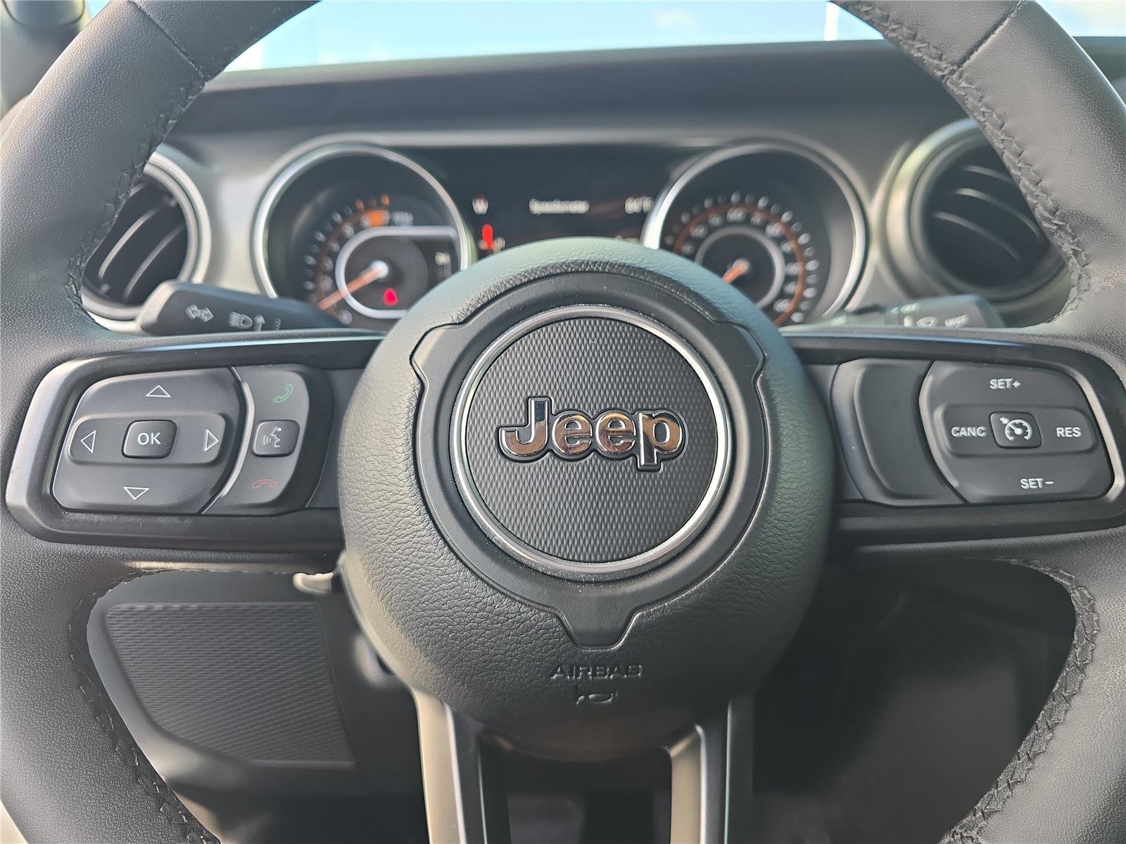 Used 2023 Jeep Wrangler Unlimited Sport w/ Sun And Sound Package AWD/4WD image 26
