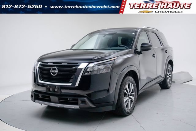 Used 2025 Nissan Pathfinder SL FWD image 1
