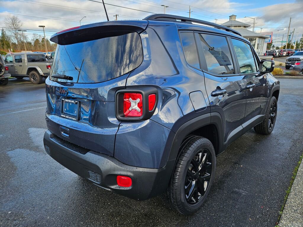 Used 2023 Jeep Renegade Altitude w/ Sun/Sound Group image 5