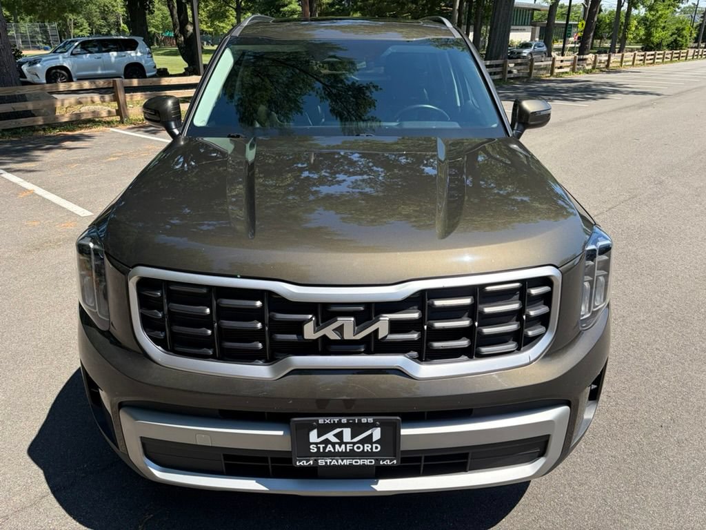 Used 2023 Kia Telluride S w/ S Sunroof Package AWD/4WD image 2