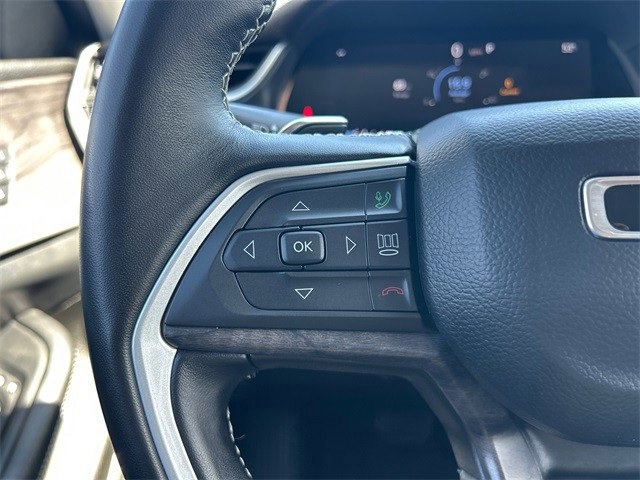 Used 2022 Jeep Grand Cherokee L Limited w/ Luxury Tech Group II image 24