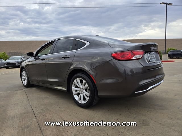 Used 2015 Chrysler 200 Limited w/ Convenience Group FWD image 4