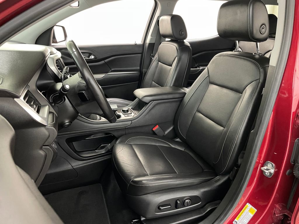 Used 2020 GMC Acadia SLT w/ Driver Alert Package II FWD image 28