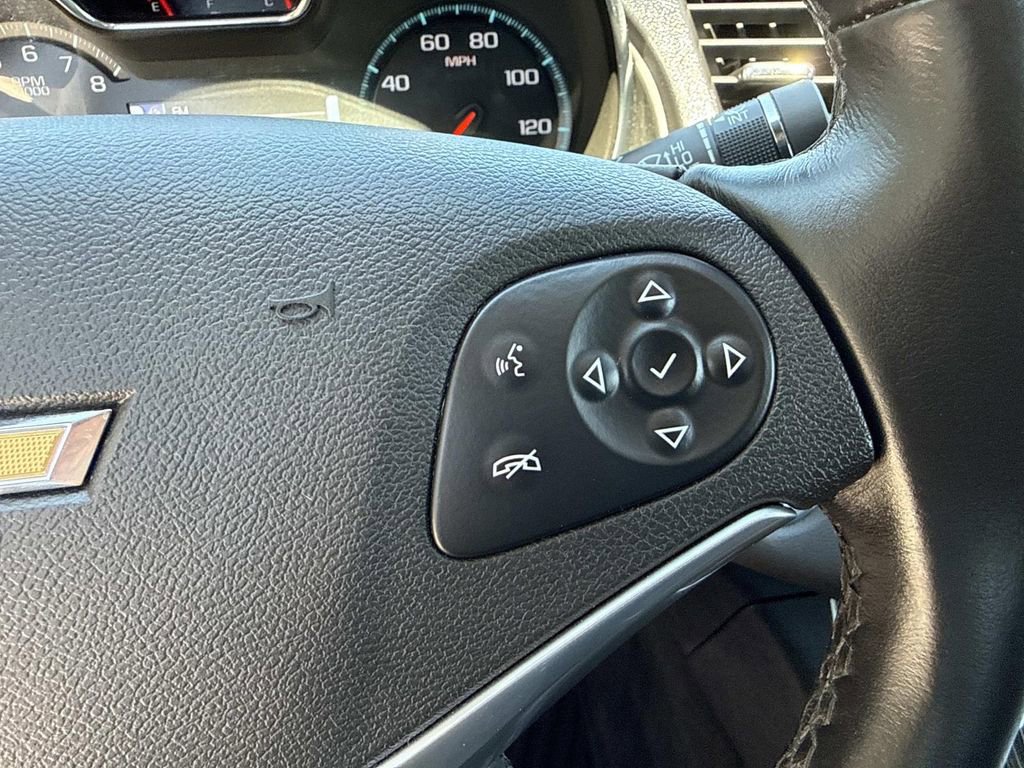 Used 2016 Chevrolet Impala LTZ FWD image 35