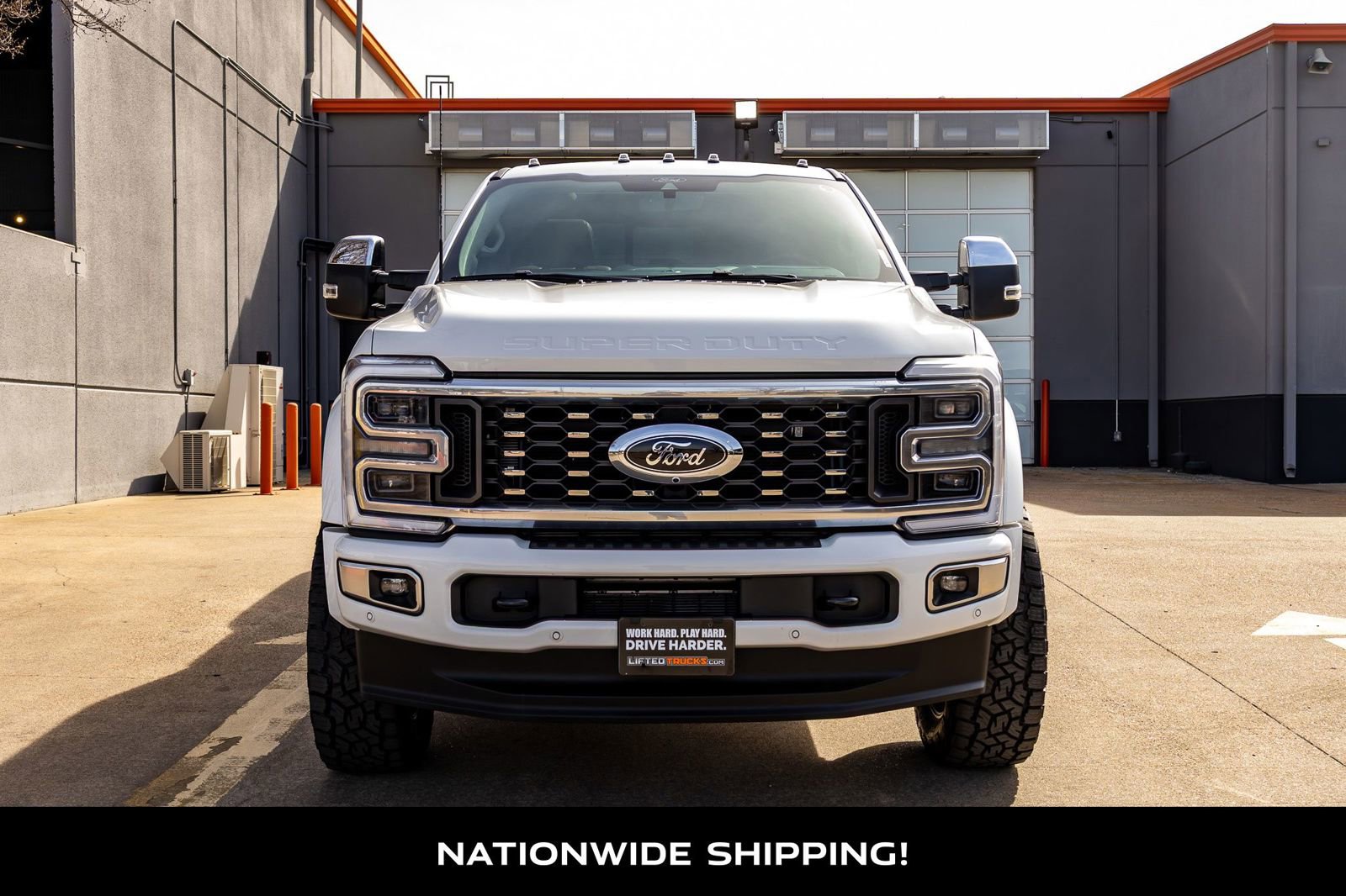 Used 2025 Ford F450 Platinum w/ Platinum Plus Package image 4