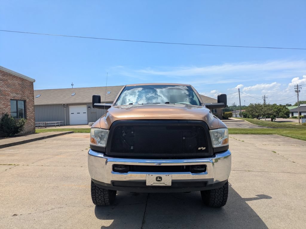Used 2012 RAM 2500 ST w/ Chrome Appearance Group AWD/4WD image 2