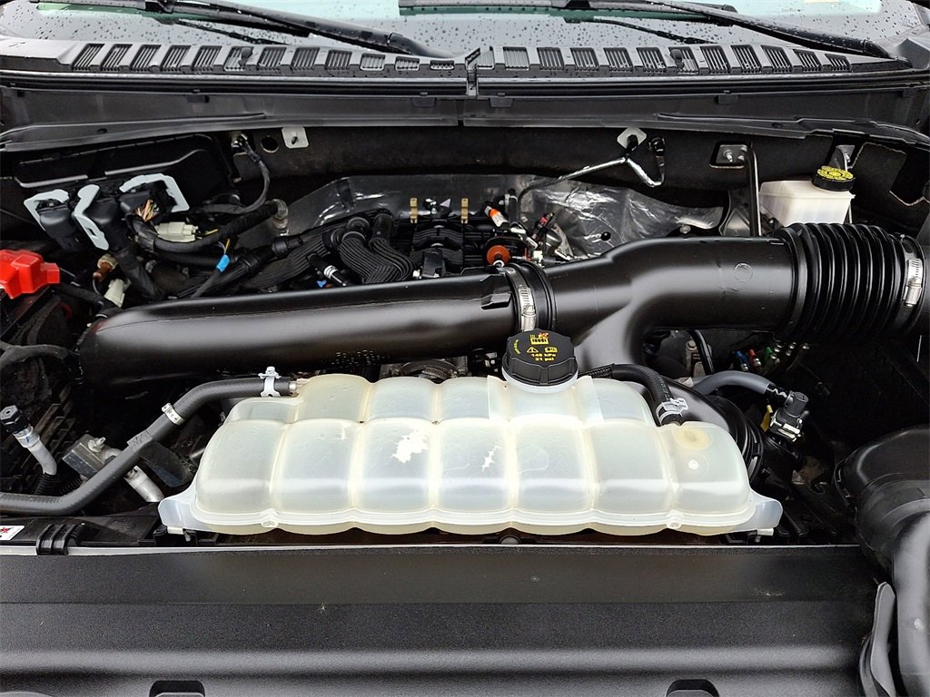 Used 2024 Ford Expedition Max XLT image 29