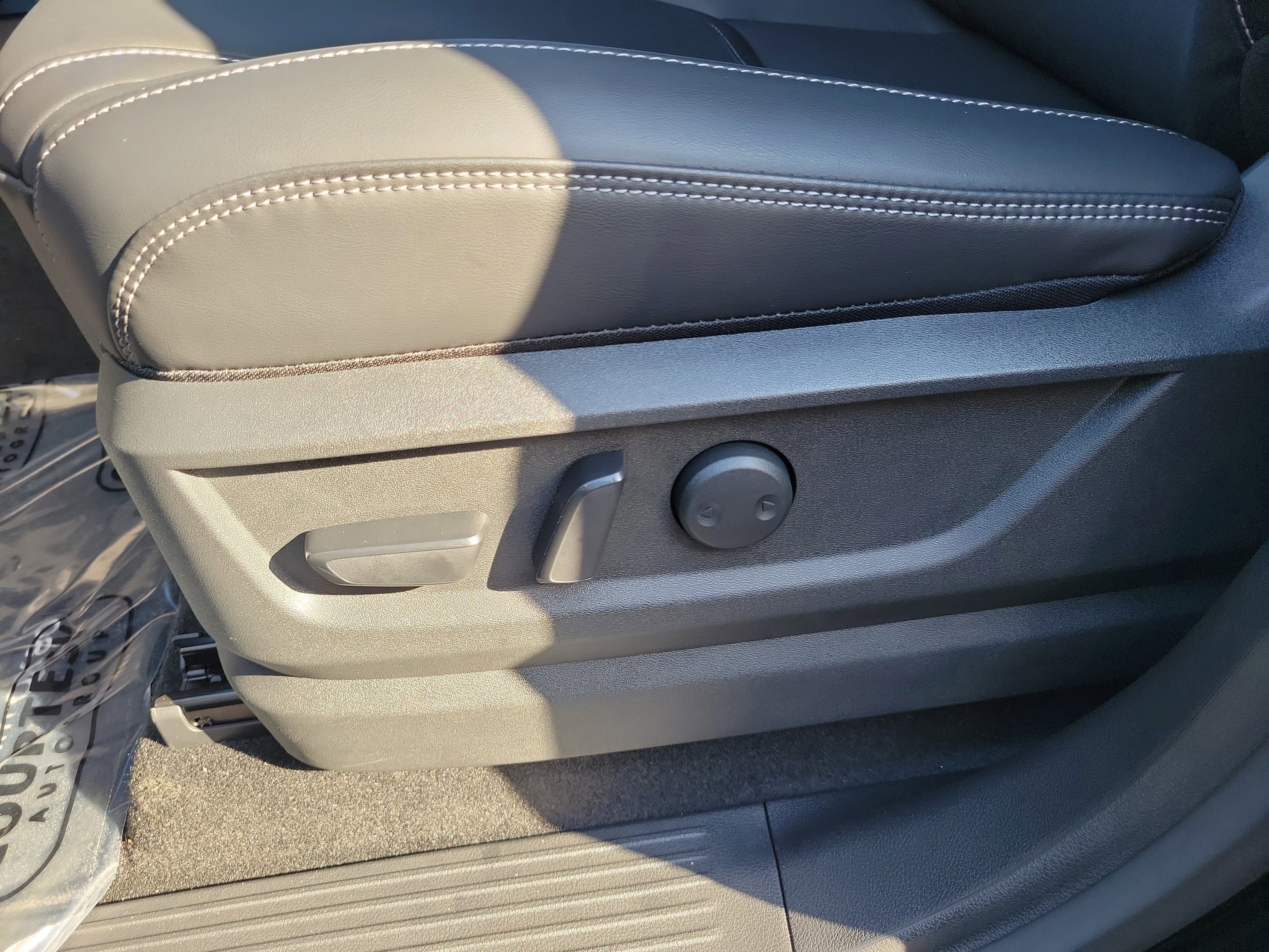 New 2026 INFINITI QX80 Pure image 17