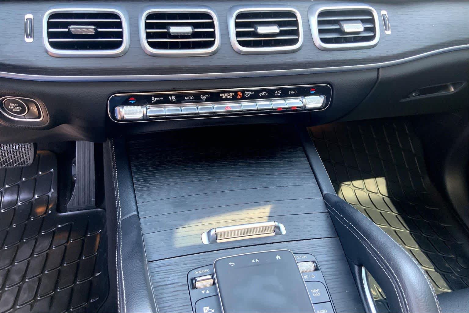 Used 2024 Mercedes-Benz GLE 350 4MATIC image 35