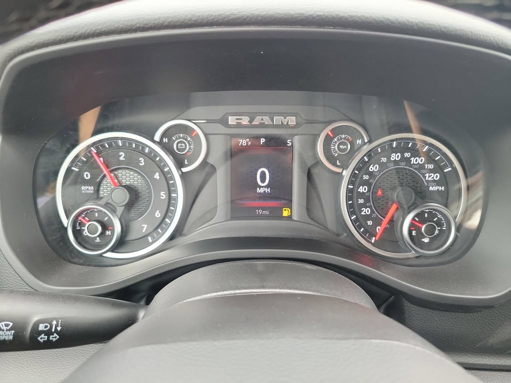 New 2026 RAM 1500 Big Horn AWD/4WD image 9