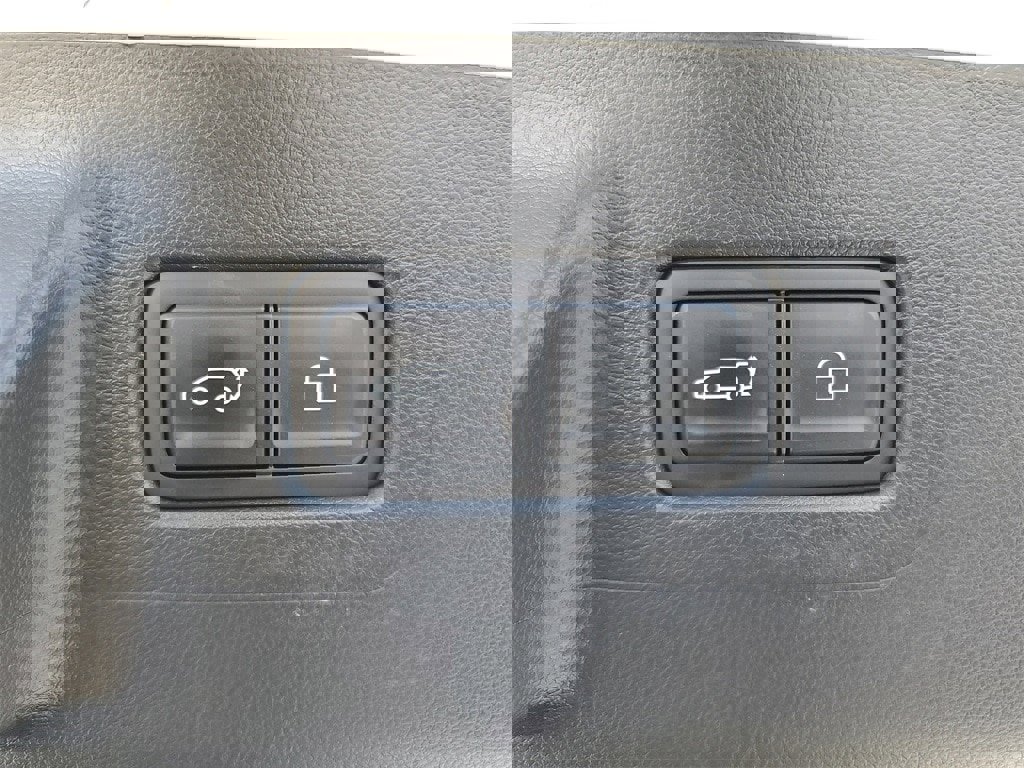 Used 2024 Hyundai Santa Fe XRT image 32