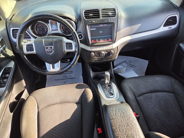 Used 2019 Dodge Journey SE w/ Premium Group FWD image 7