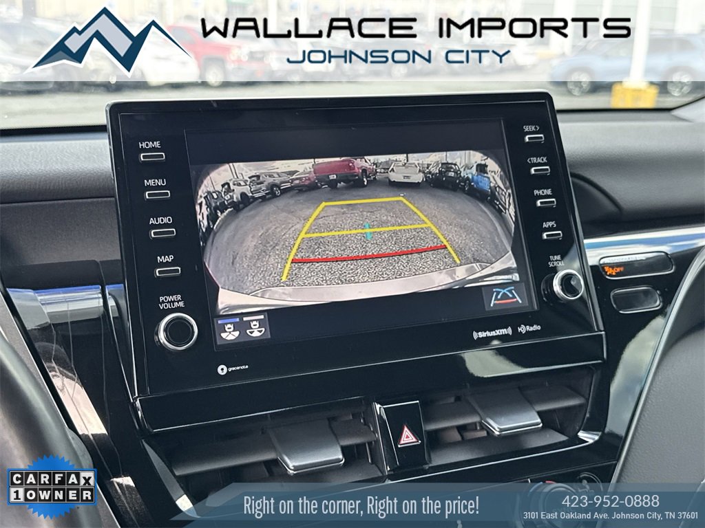 Used 2022 Toyota Camry XSE image 17