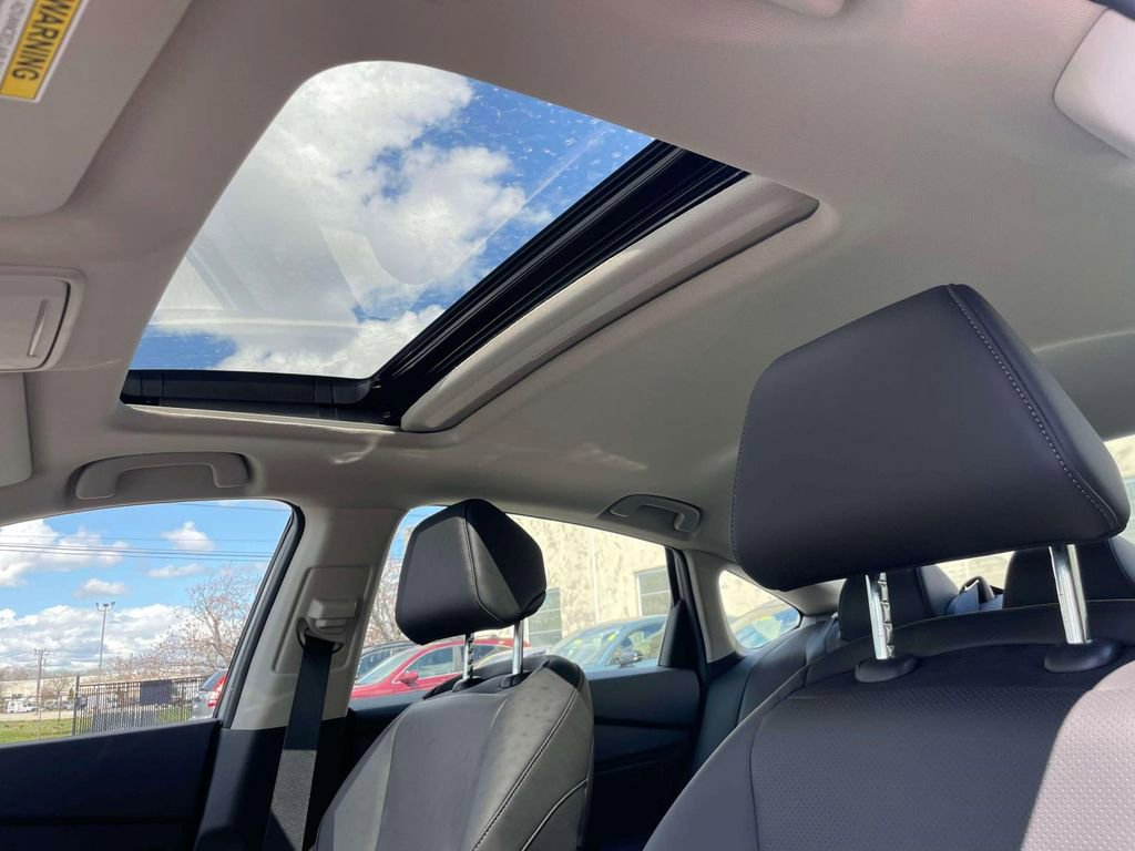 Certified 2025 Honda Accord Touring image 21