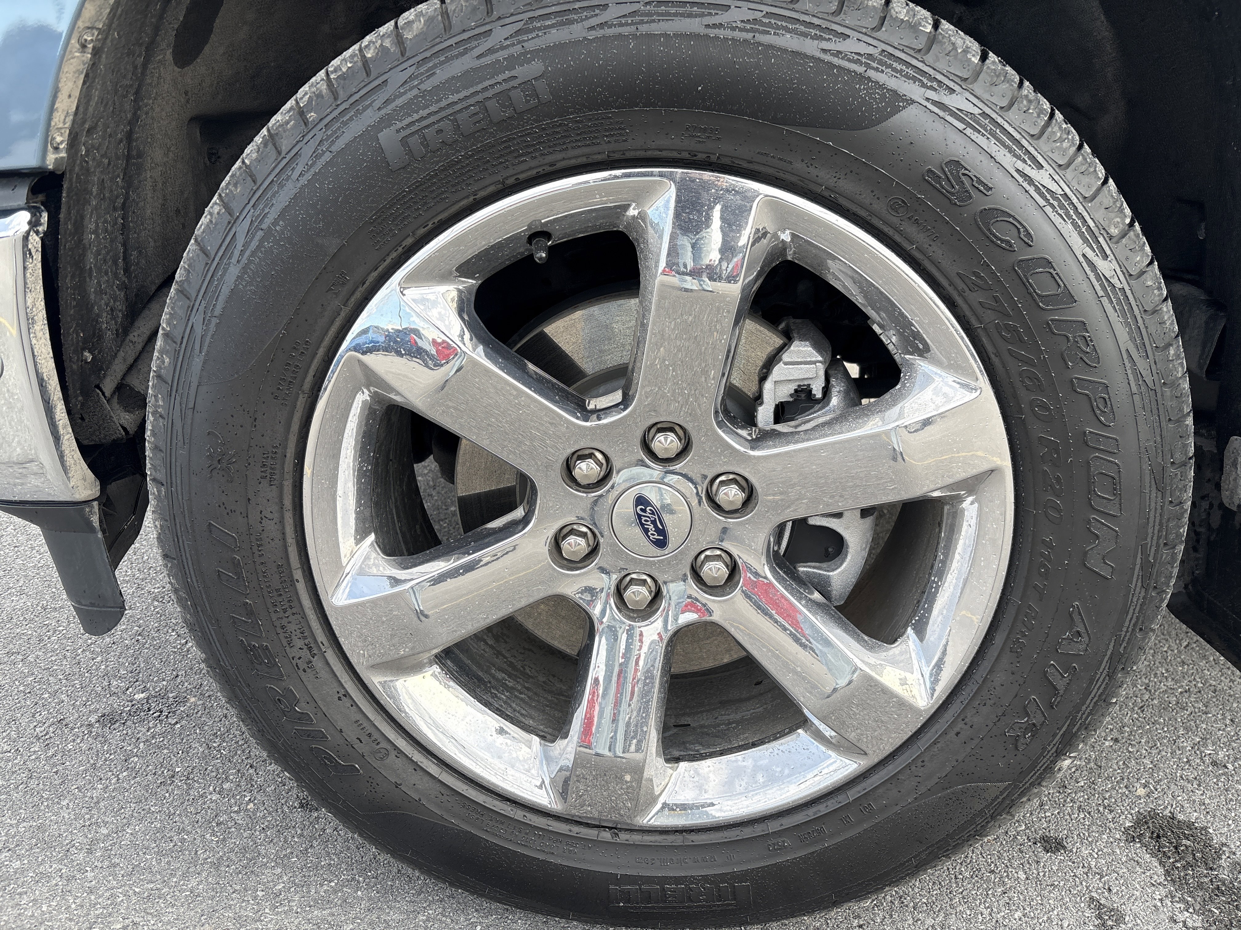 Used 2023 Ford F150 Lariat w/ Equipment Group 502A High image 11