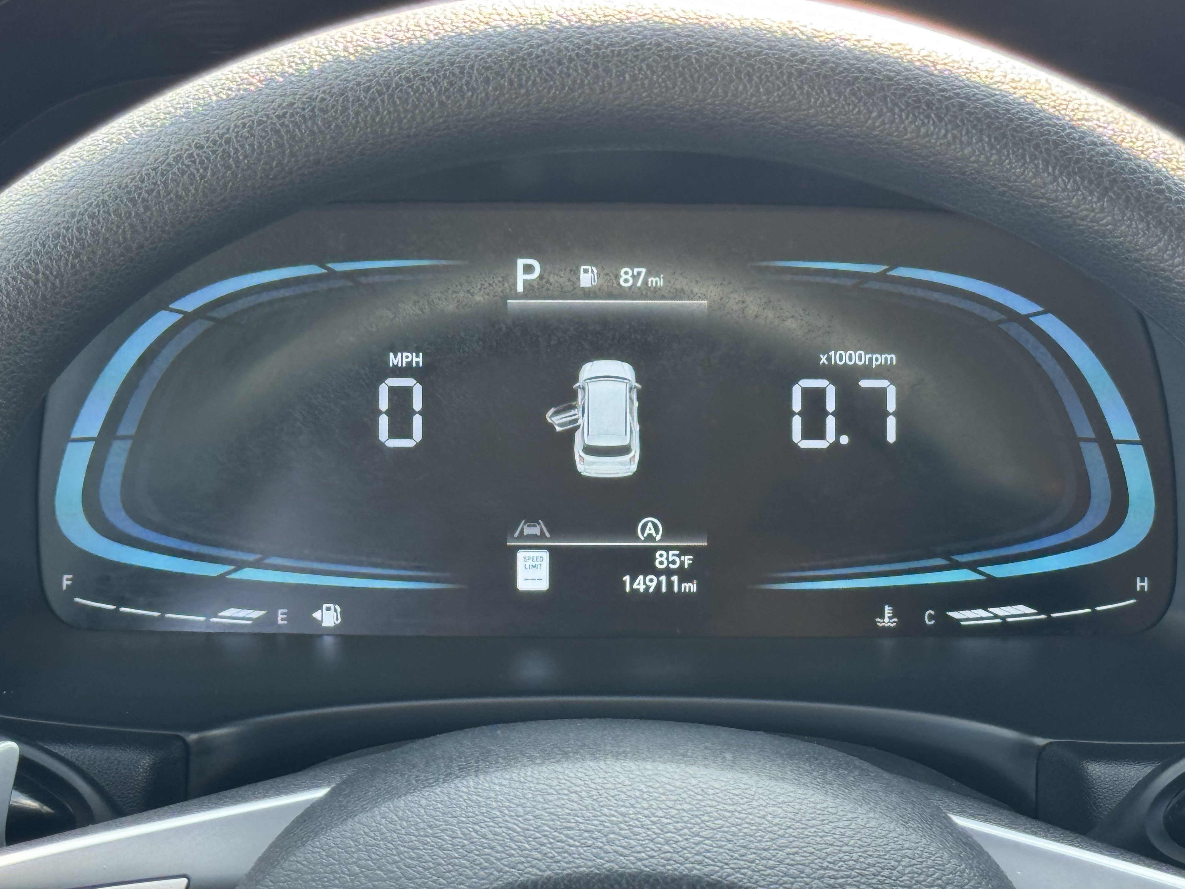 Used 2025 Hyundai Palisade SE FWD image 15