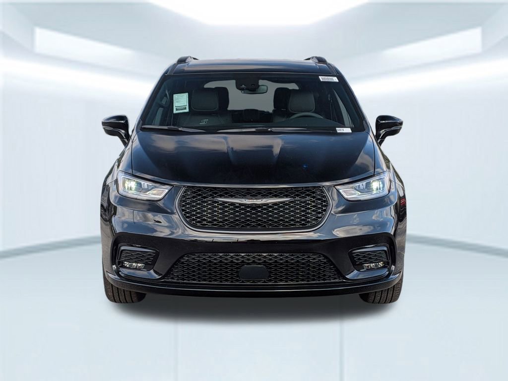 New 2026 Chrysler Pacifica Select w/ S Appearance Package image 11