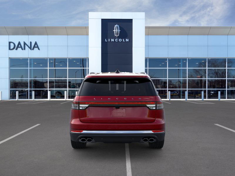 New 2025 Lincoln Aviator AWD image 5