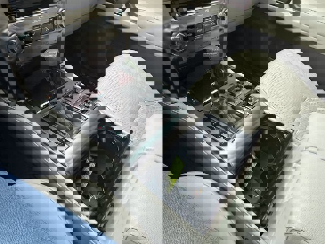 Used 2015 Lexus GX 460 Luxury image 32