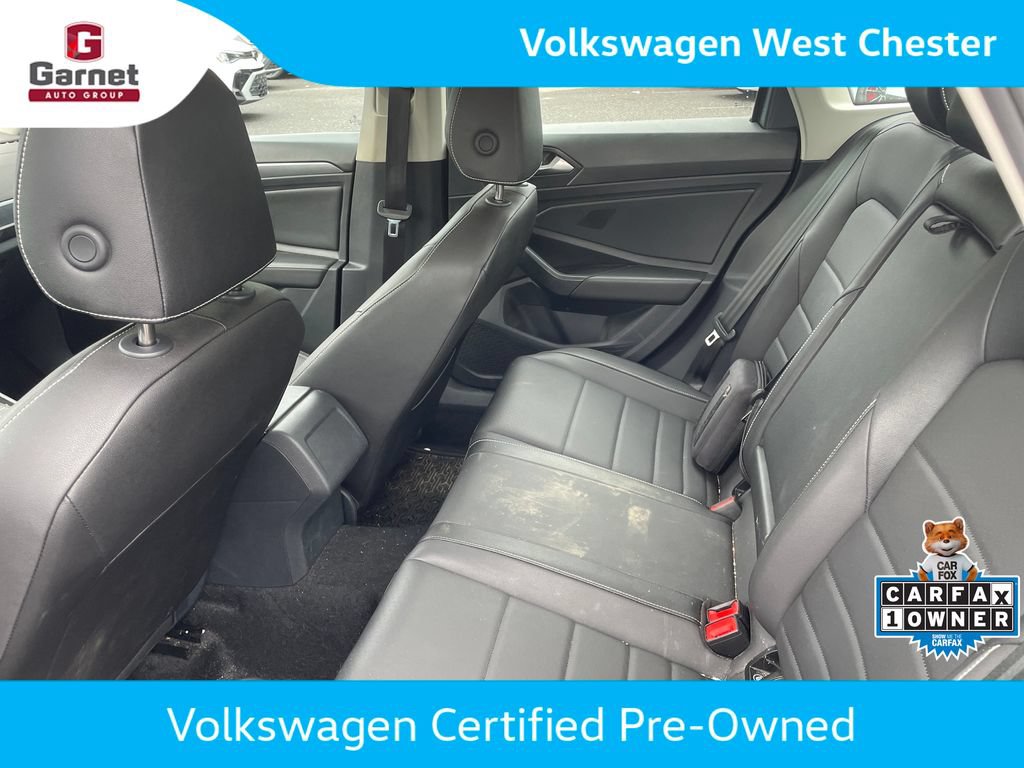 Certified 2024 Volkswagen Jetta SE w/ Panoramic Sunroof Package FWD image 13