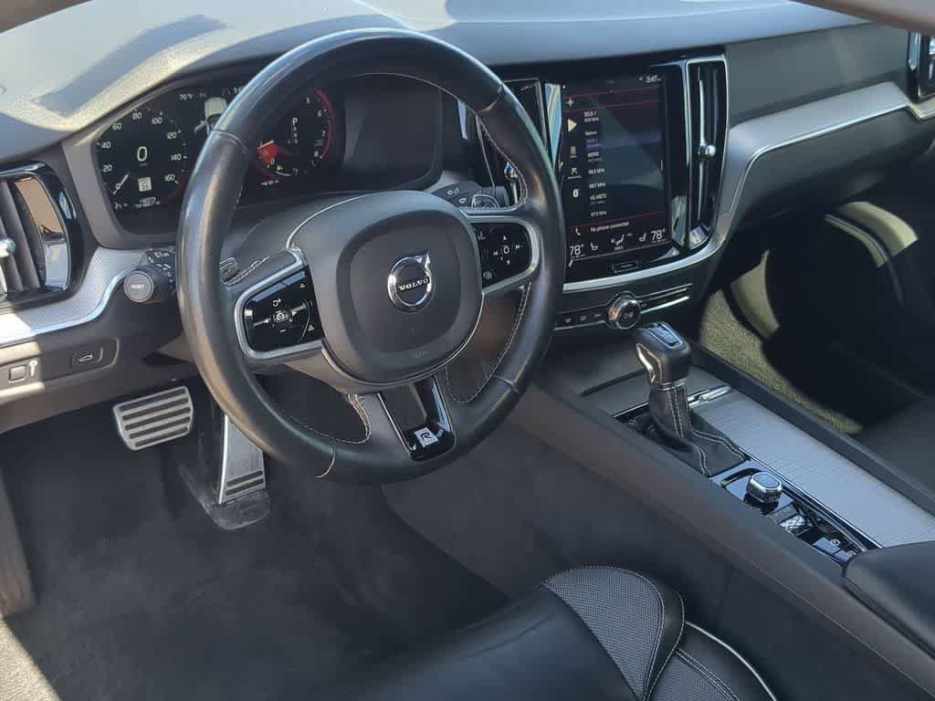 Used 2019 Volvo S60 T6 R-Design AWD/4WD image 2