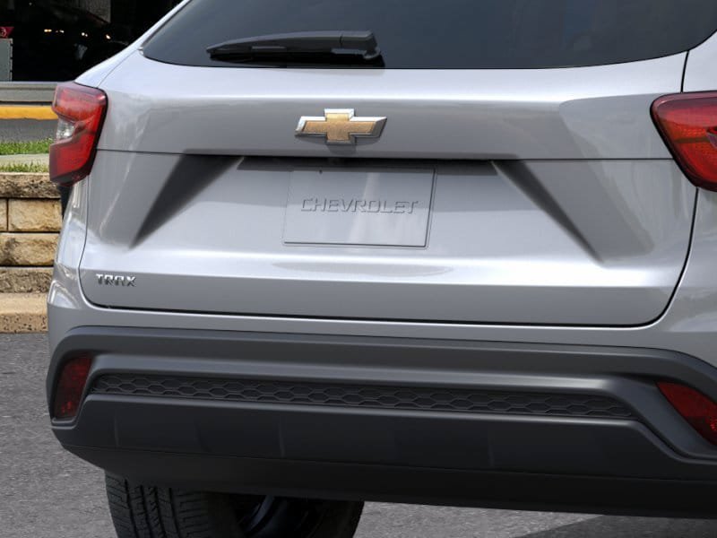 New 2026 Chevrolet Trax LS FWD image 37