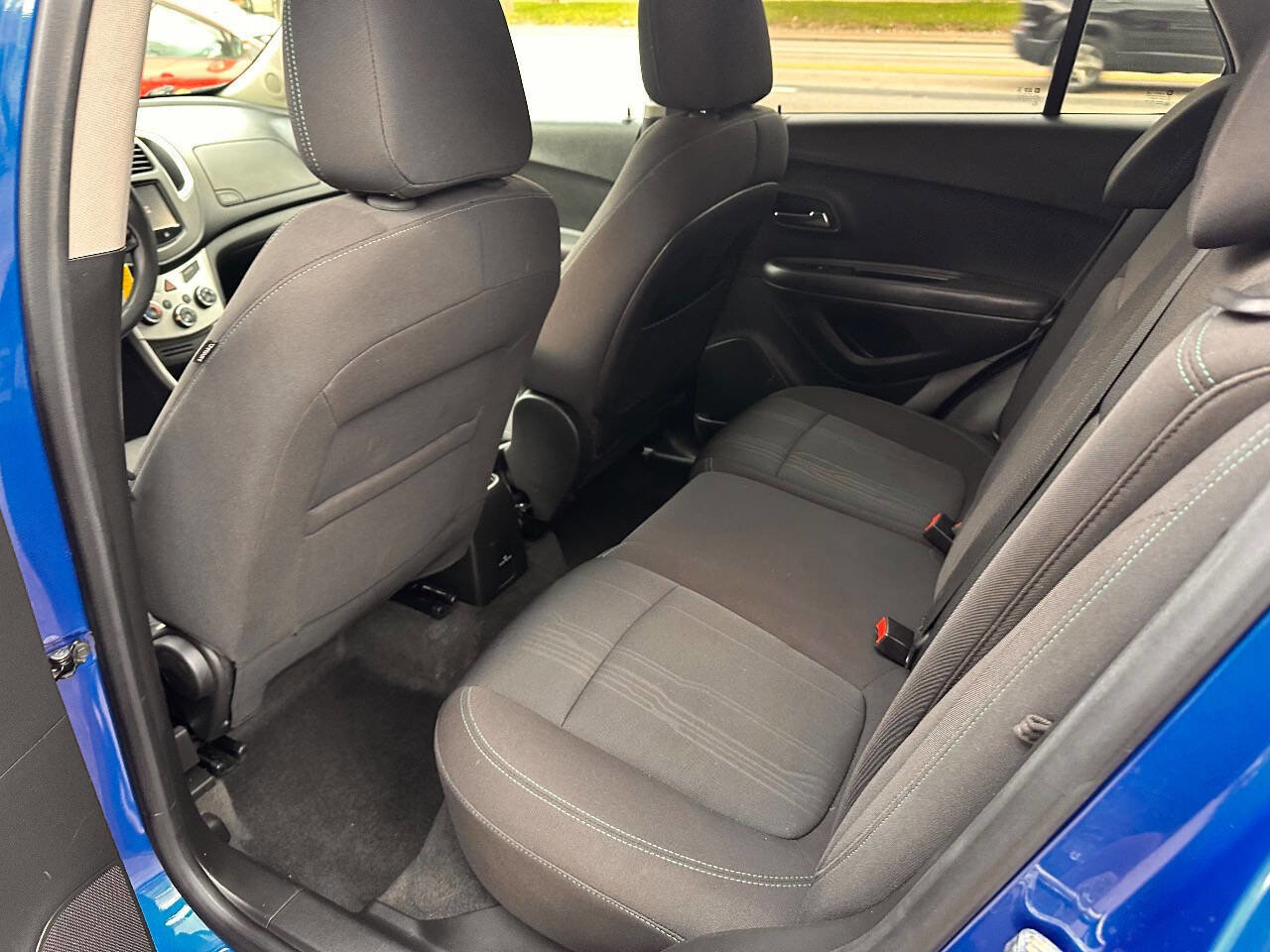 Used 2016 Chevrolet Trax LT image 10