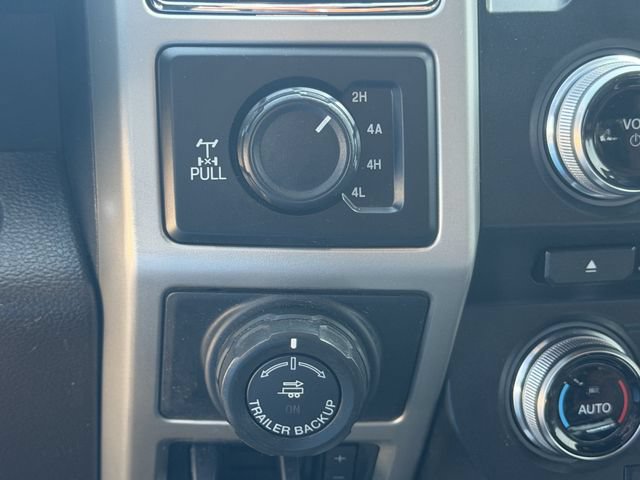 Used 2018 Ford F150 King Ranch w/ Equipment Group 601A Luxury AWD/4WD image 22